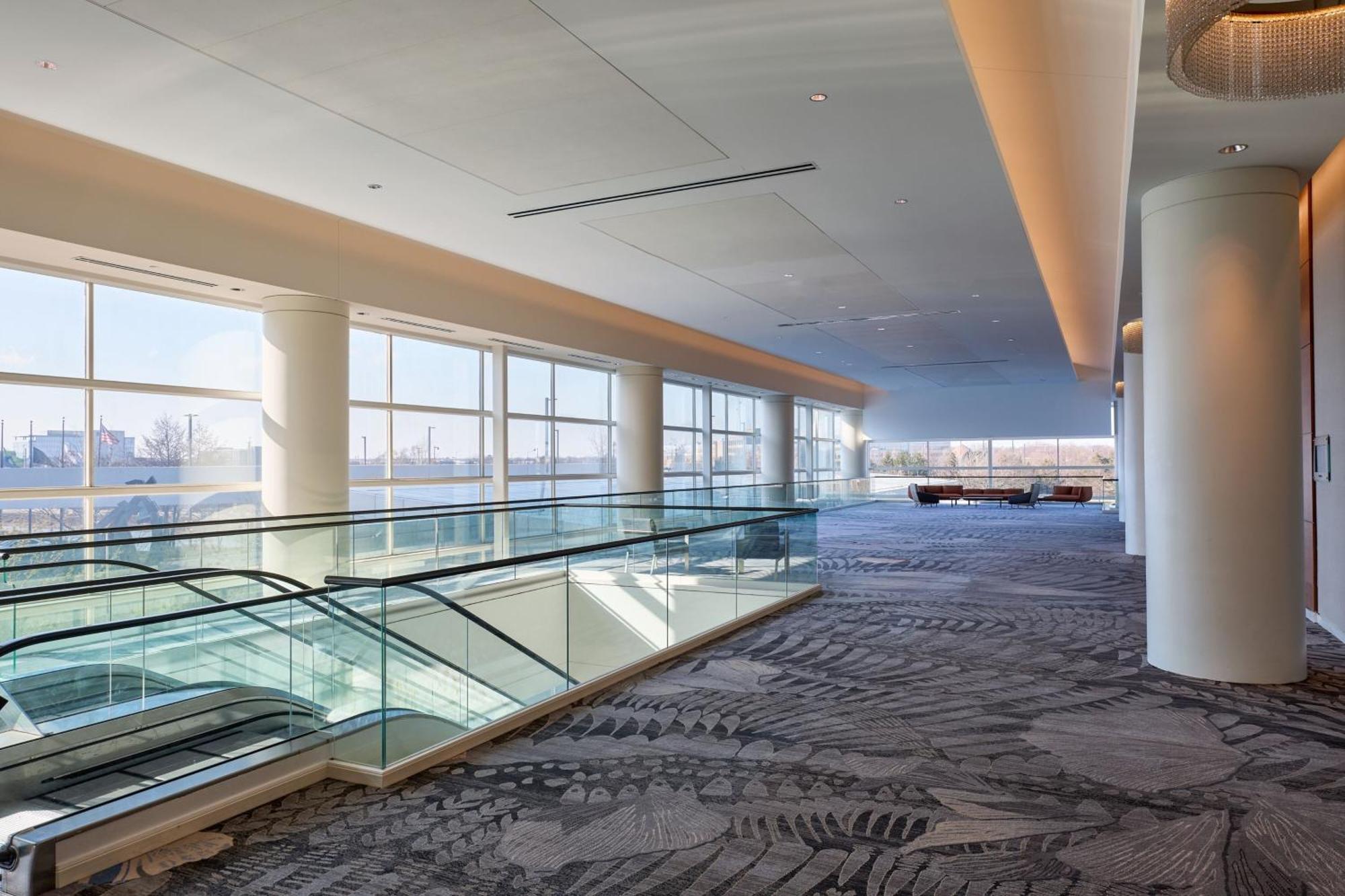 Renaissance Schaumburg Convention Center Hotel Exterior photo
