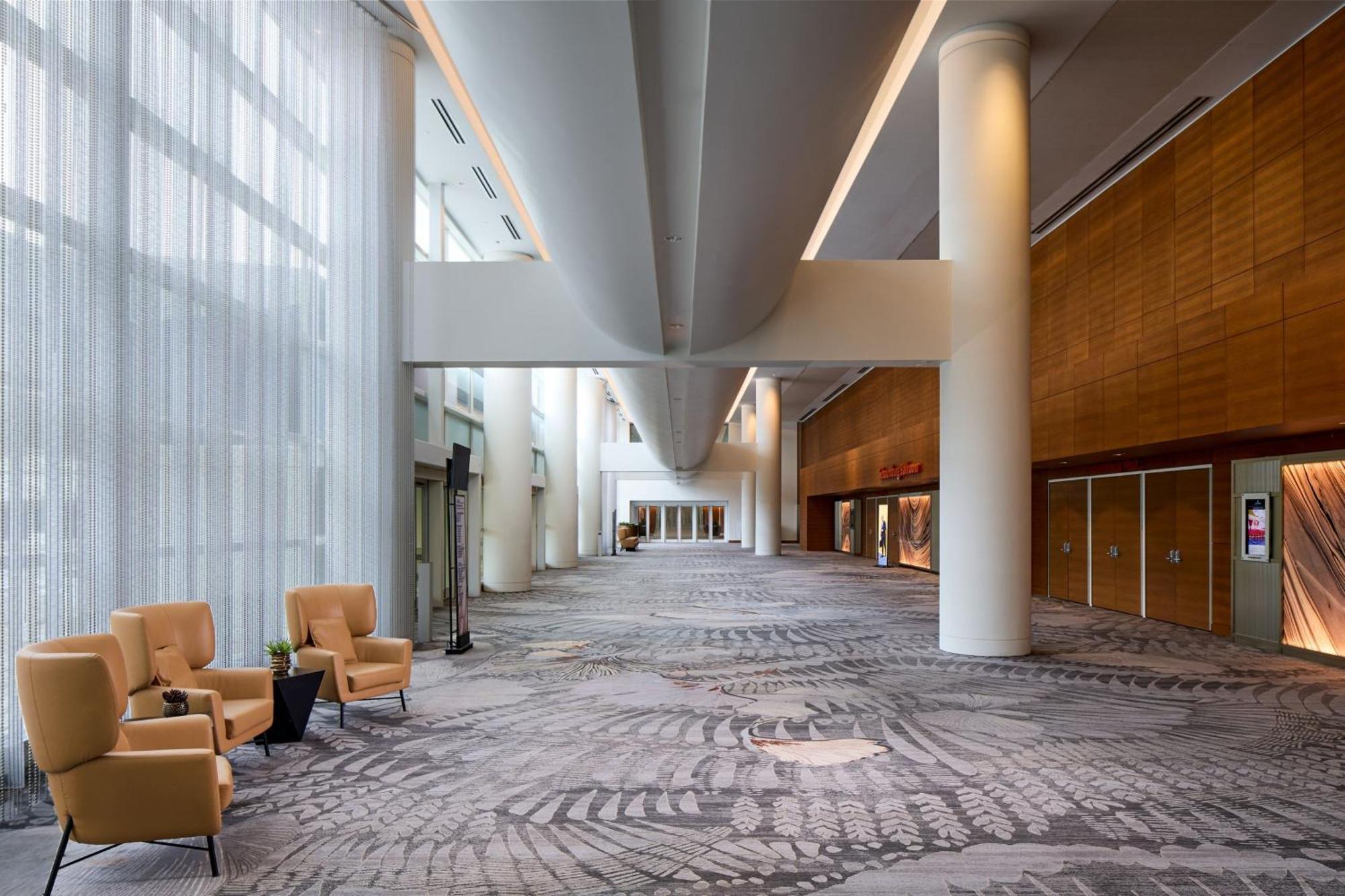 Renaissance Schaumburg Convention Center Hotel Exterior photo
