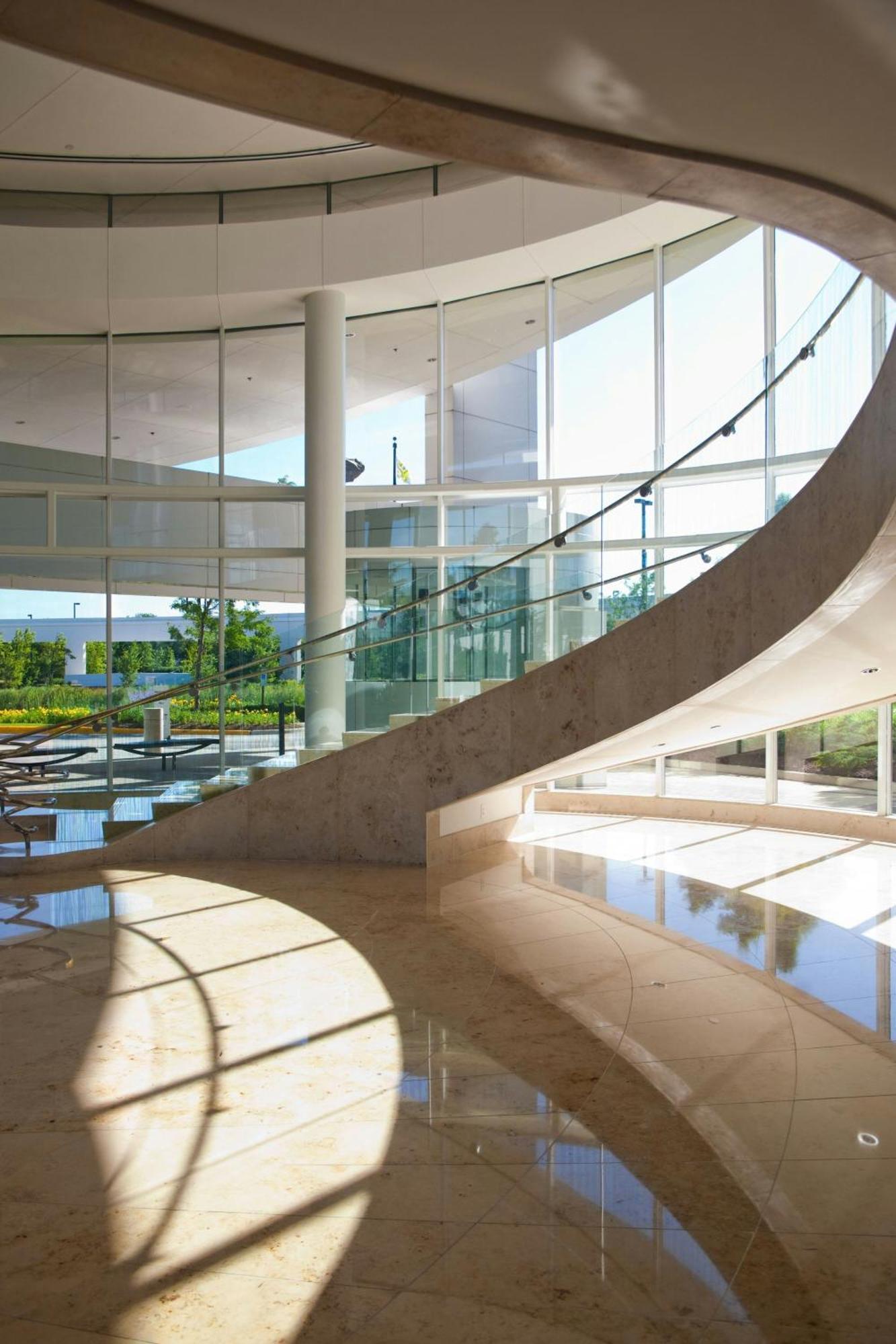 Renaissance Schaumburg Convention Center Hotel Exterior photo